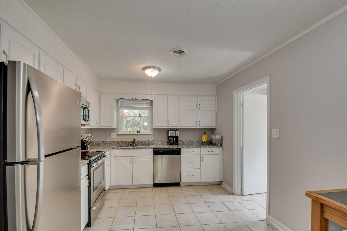 4566 Colonial Road Martinez, GA 30907 - Photo 14 of 24 COLONIAL114 (1)