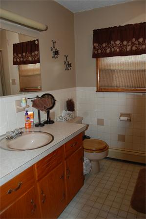 26 Loring Road Methuen, MA 01844 - Photo 7 of 14 Gallery Image 7