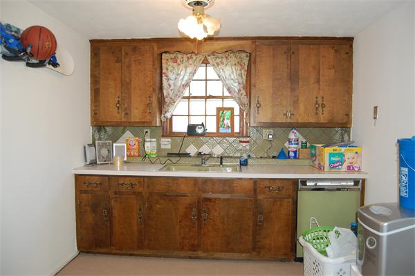 26 Loring Road Methuen, MA 01844 - Photo 10 of 14 Gallery Image 10