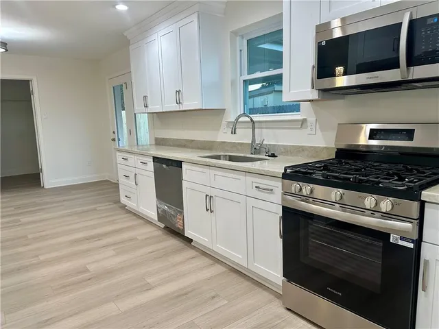 $359,000 | 4908 Alexander Drive, Metairie, LA 70003