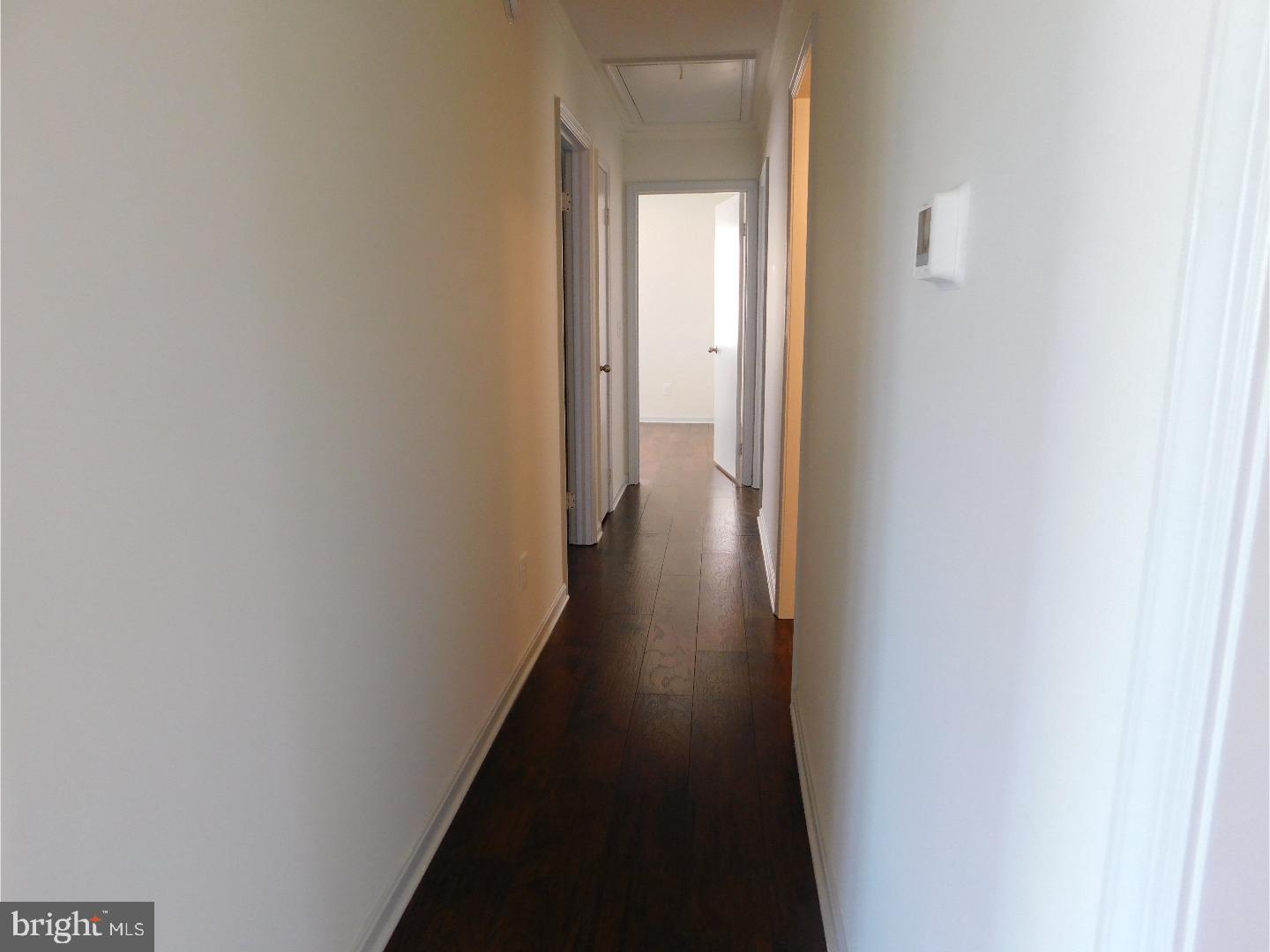 487 Pickering Beach Road Dover, DE 19901 - Photo 9 of 23 Hallway