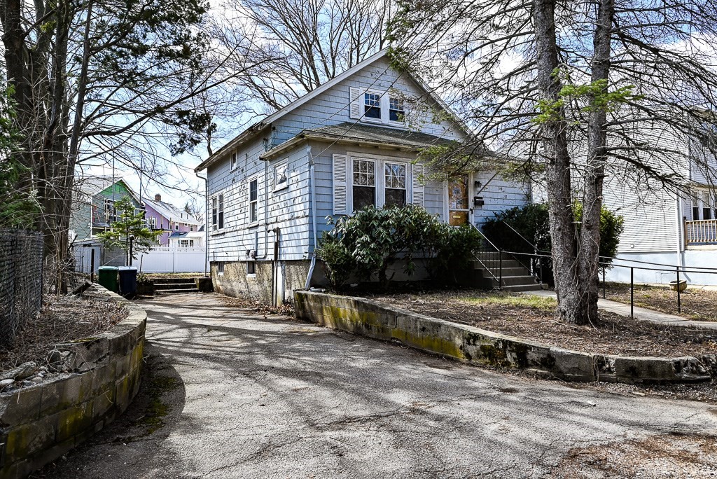 18 Parkway Road Newton, MA 02460 - Photo 25 of 28