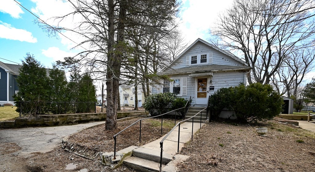 18 Parkway Road Newton, MA 02460 - Photo 27 of 28