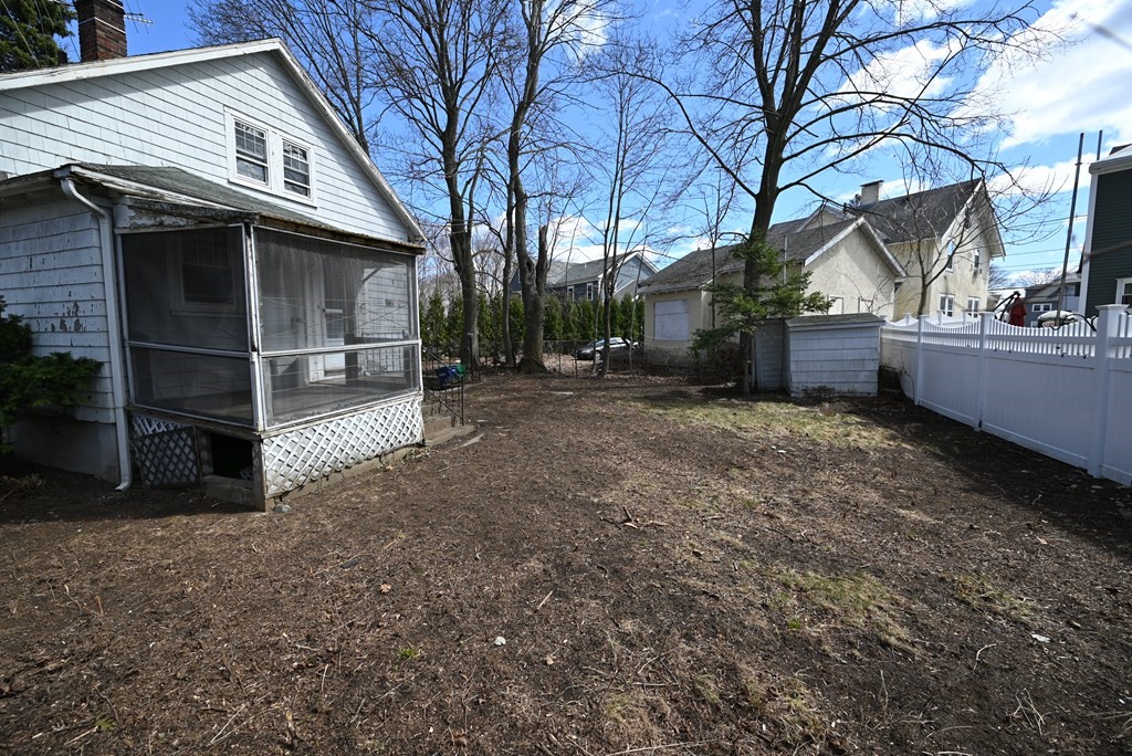 18 Parkway Road Newton, MA 02460 - Photo 3 of 28