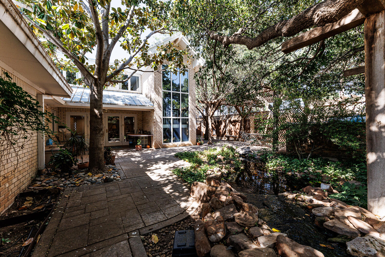 305 Wayne Avenue Lubbock, TX 79416 - Photo 86 of 105 .