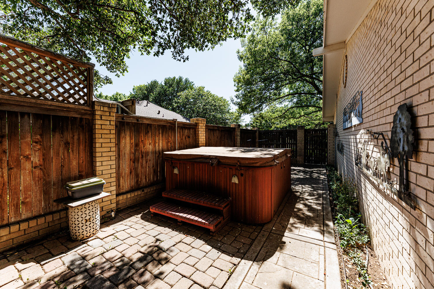 305 Wayne Avenue Lubbock, TX 79416 - Photo 95 of 105 .