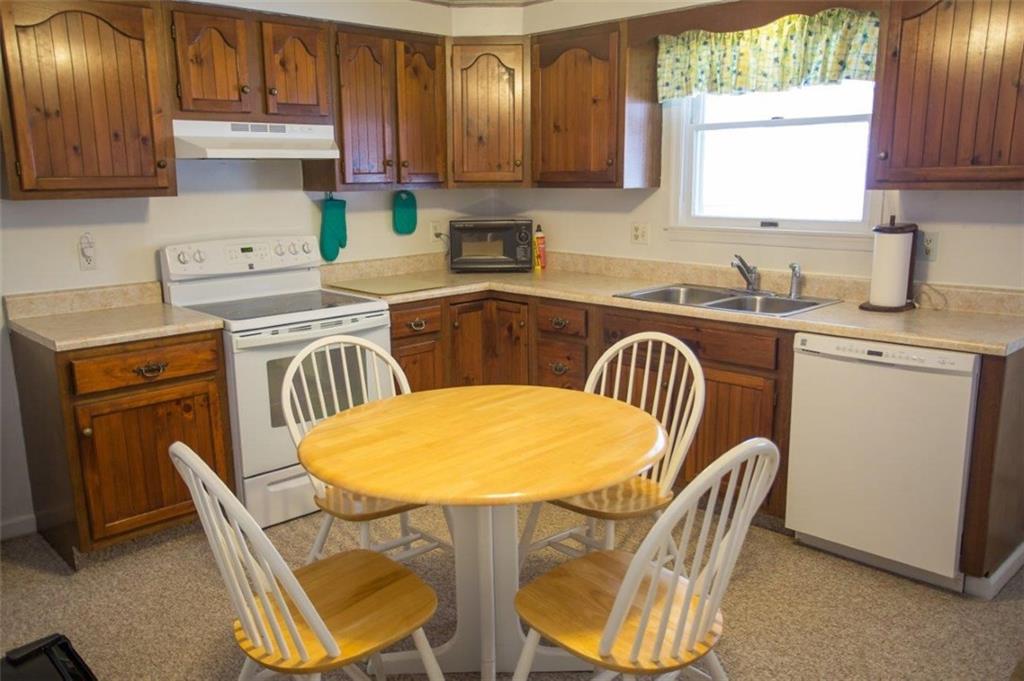 4905 Lucerne Road Indiana, PA 15701 - Photo 5 of 16 Eat in kitchen
