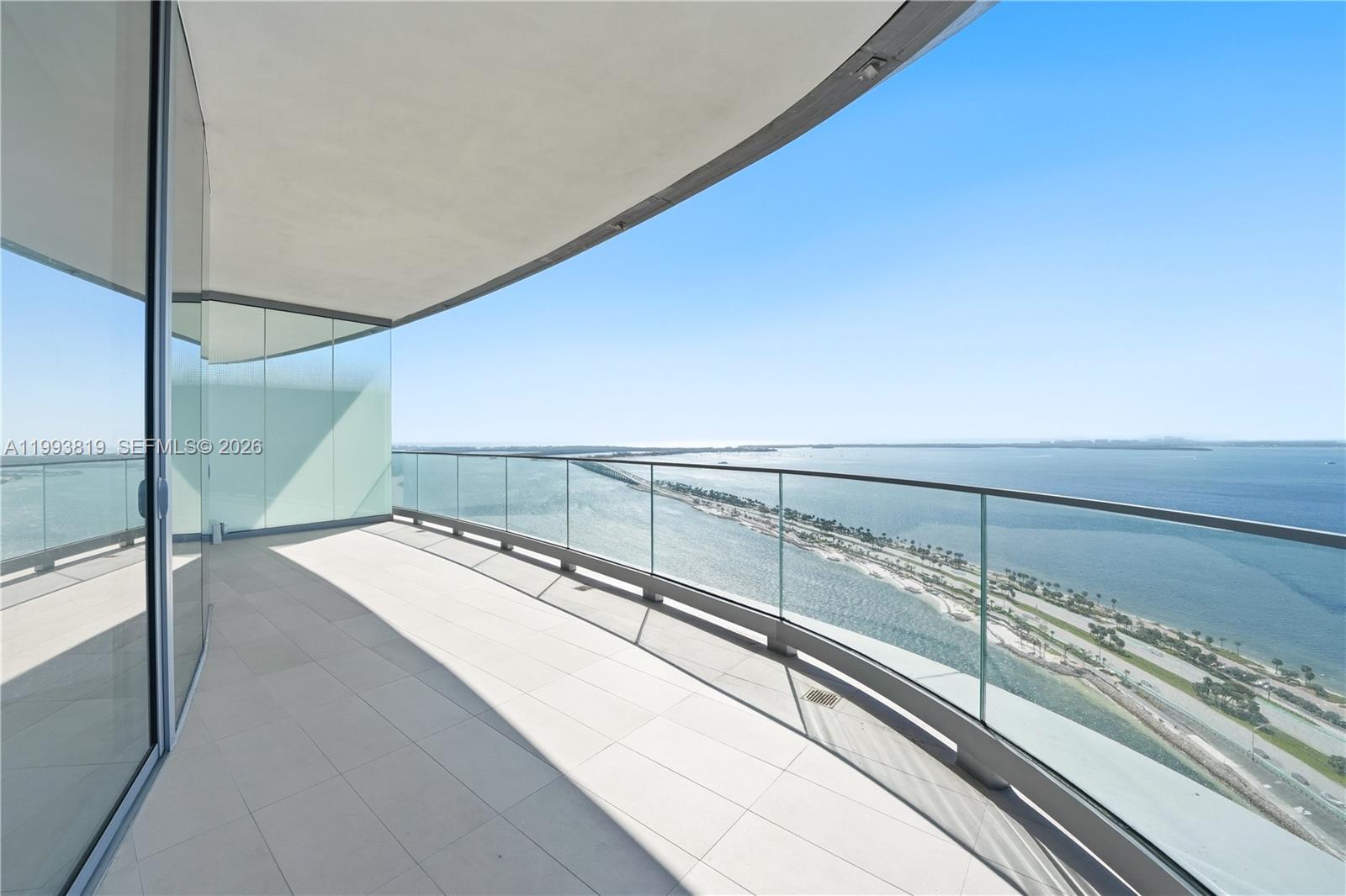 175 Southeast 25th Road, Unit 3102 Miami, FL 33129 - Photo 17 of 44