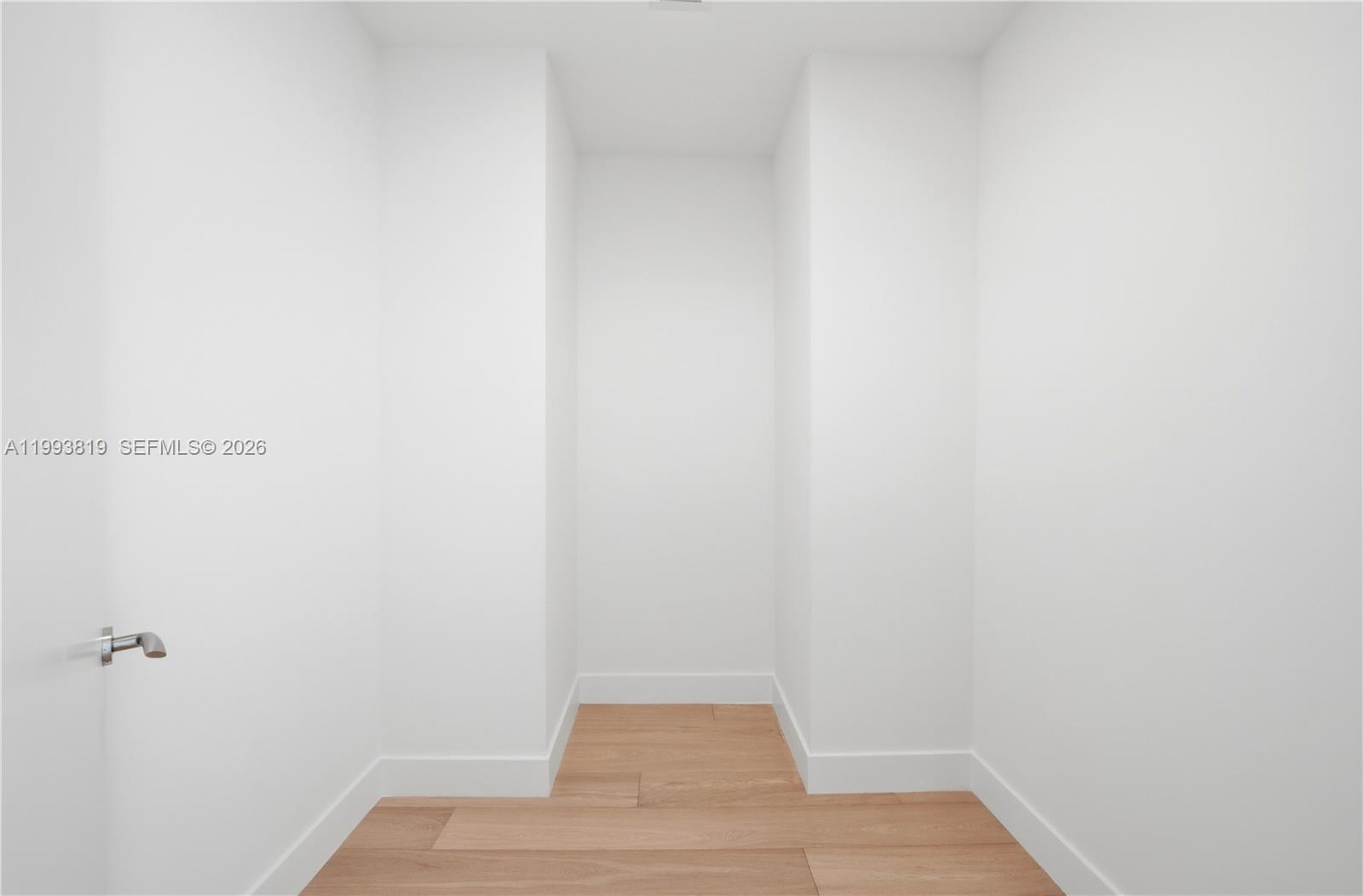 175 Southeast 25th Road, Unit 3102 Miami, FL 33129 - Photo 19 of 65 a view of small space