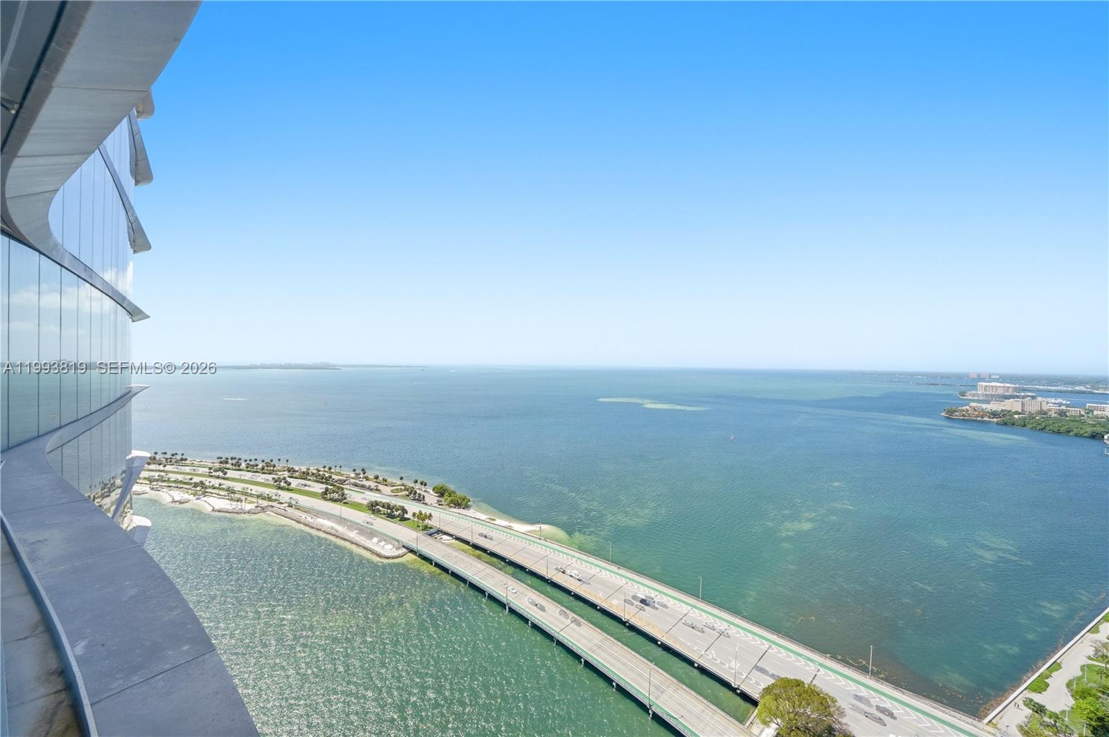 175 Southeast 25th Road, Unit 3102 Miami, FL 33129 - Photo 20 of 44