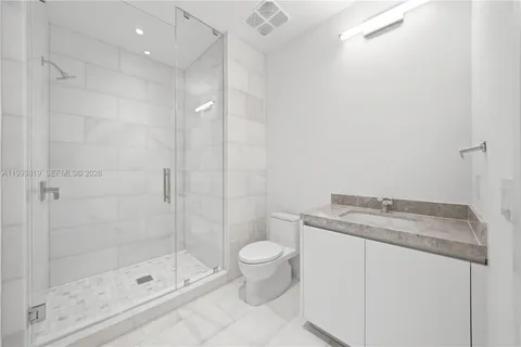 $5,999,999 | 175 Southeast 25th Road, Unit 3102, Miami, FL 33129