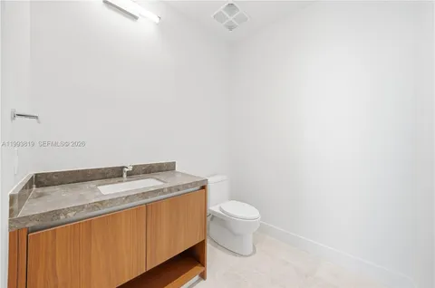 $5,999,999 | 175 Southeast 25th Road, Unit 3102, Miami, FL 33129