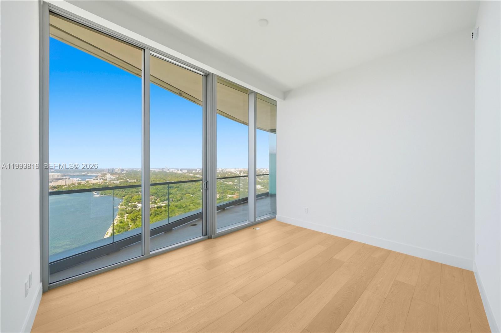 175 Southeast 25th Road, Unit 3102 Miami, FL 33129 - Photo 26 of 65 a view of an empty room and window