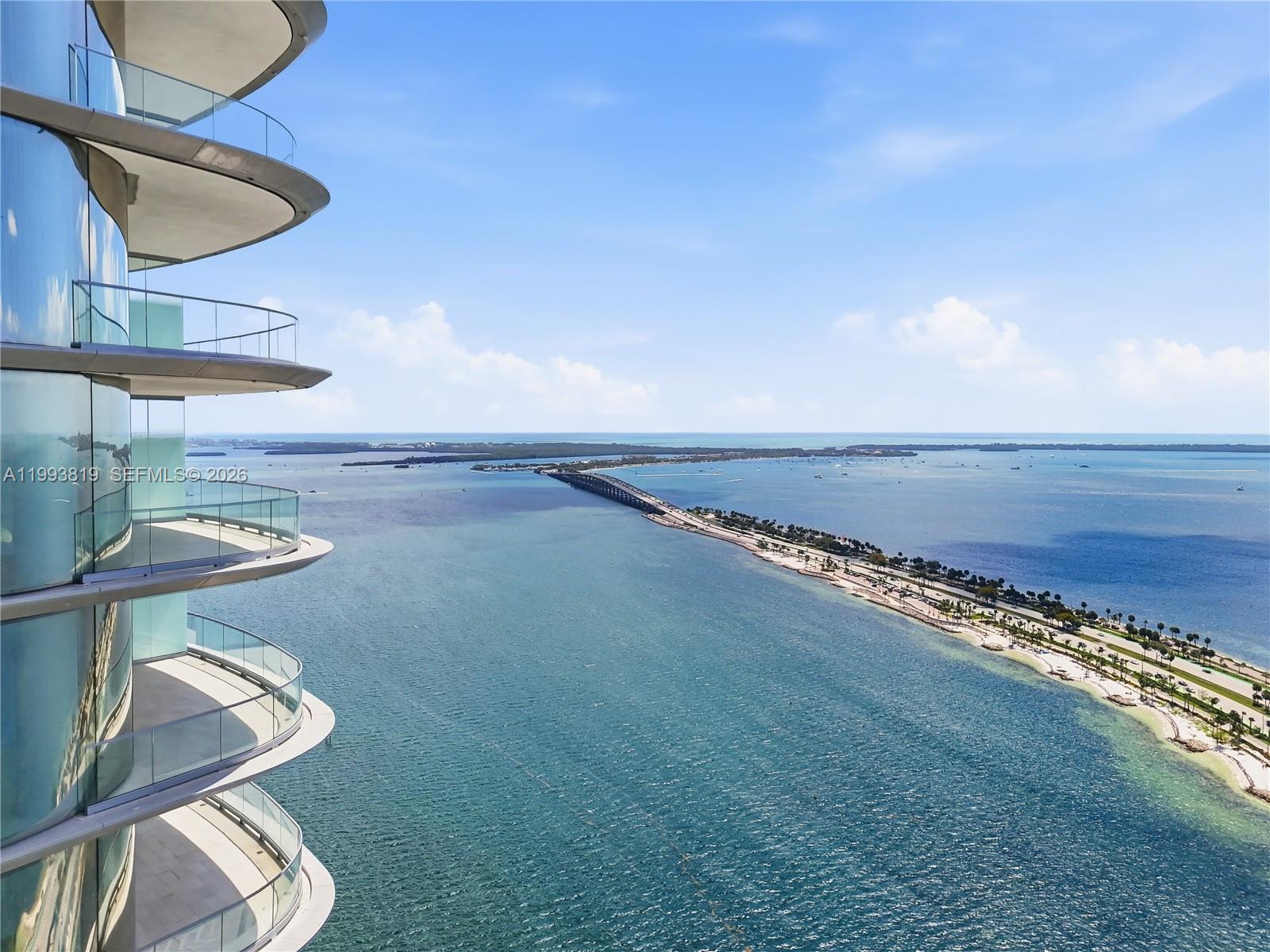 175 Southeast 25th Road, Unit 3102 Miami, FL 33129 - Photo 43 of 44