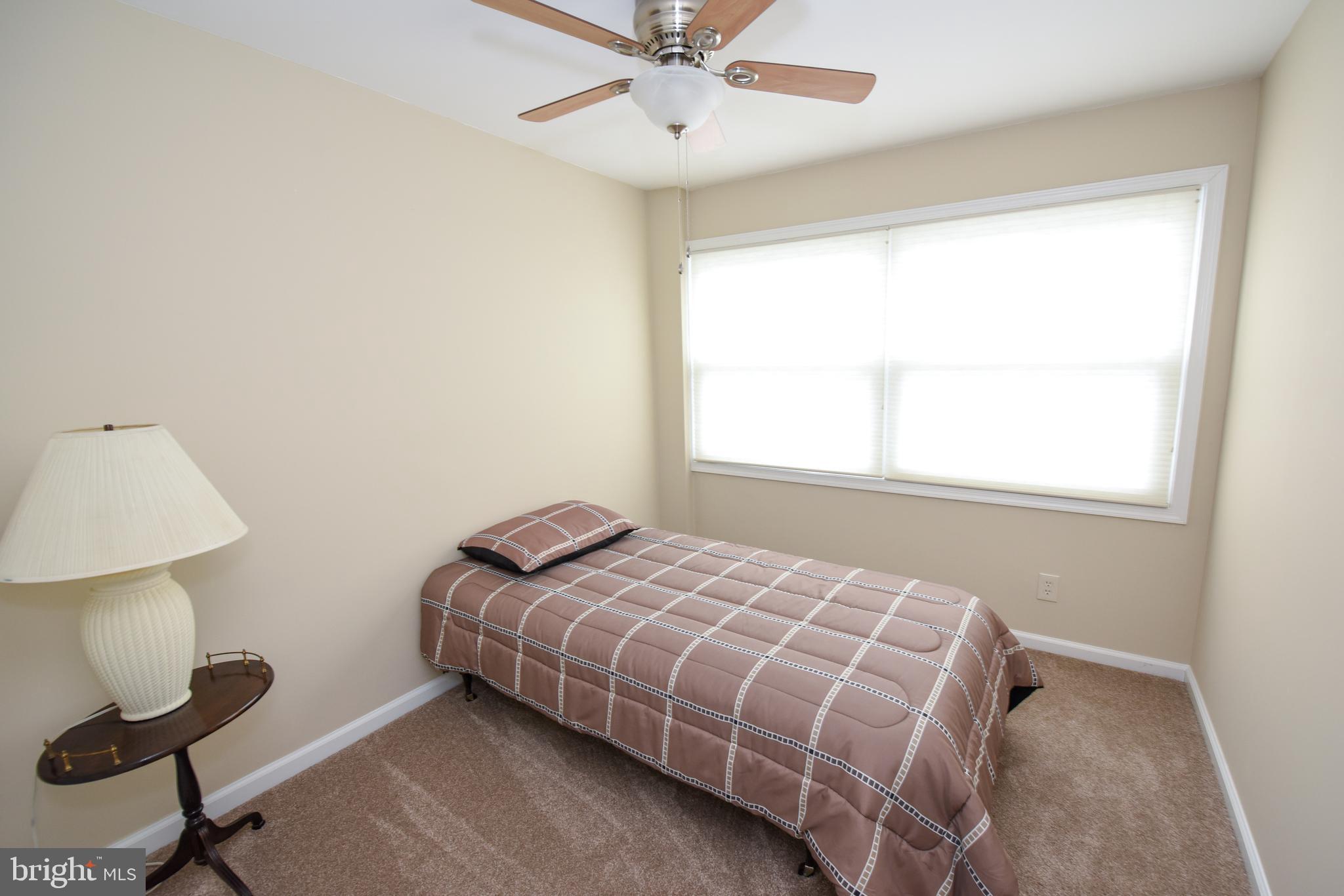 12133 Barbary Road Philadelphia, PA 19154 - Photo 17 of 24