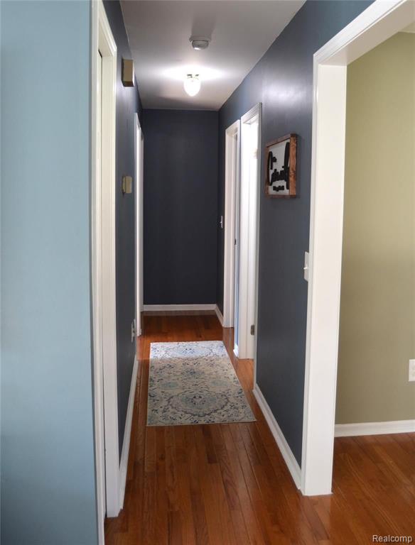 3312 Hessel Avenue Rochester Hills, MI 48307 - Photo 11 of 25