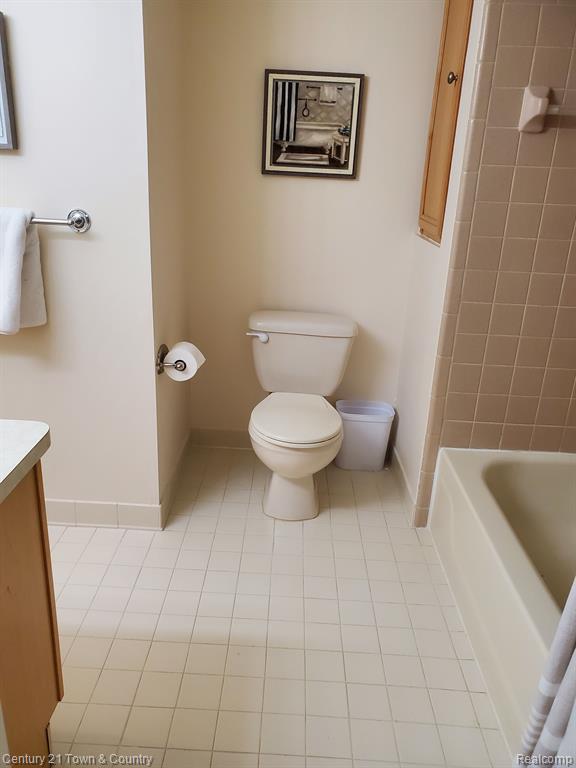 1650 River View Drive, Unit #38 Rochester Hills, MI 48307 - Photo 21 of 33 Gallery Image 21