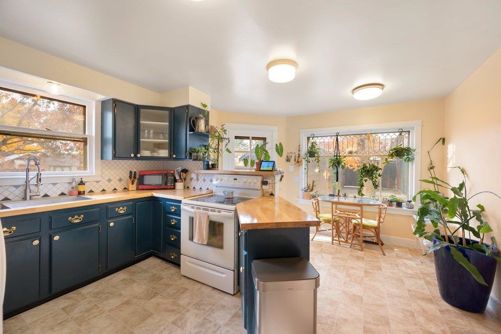 4517 North Post Street Spokane, WA 99205 - Photo 11 of 31 Gallery Image 11