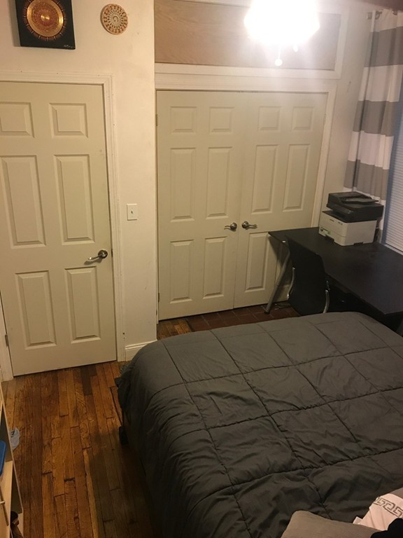 80 West Cedar Street, Unit 1 Boston, MA 02114 - Photo 5 of 9