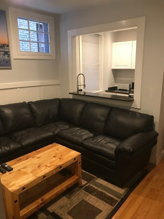 80 West Cedar Street, Unit 1 Boston, MA 02114 - Photo 6 of 9