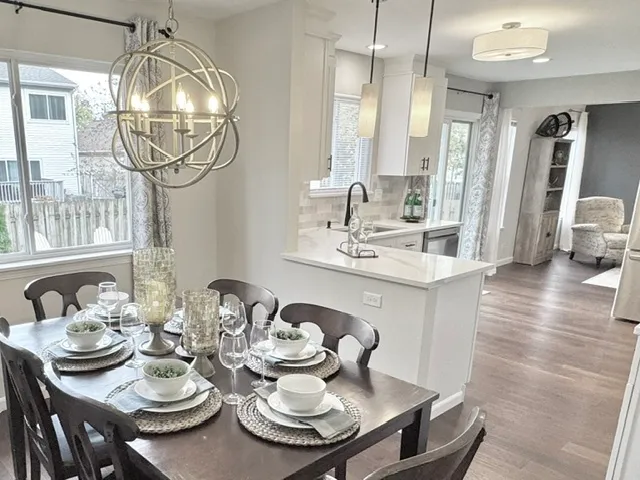 $325,000 | 2321 Meadows Lane, Round Lake Beach, IL 60073