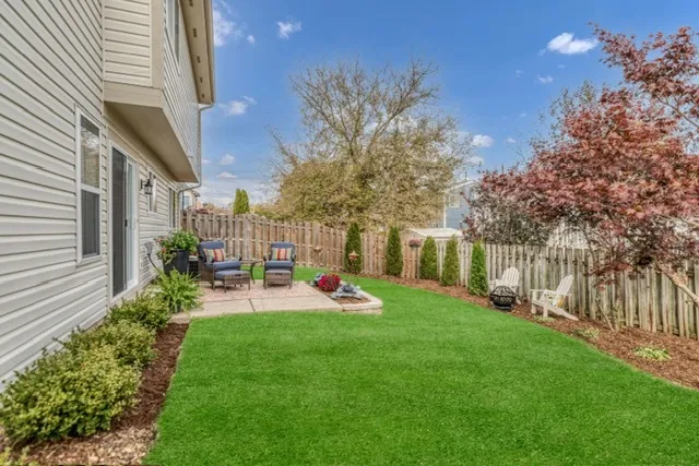 $325,000 | 2321 Meadows Lane, Round Lake Beach, IL 60073