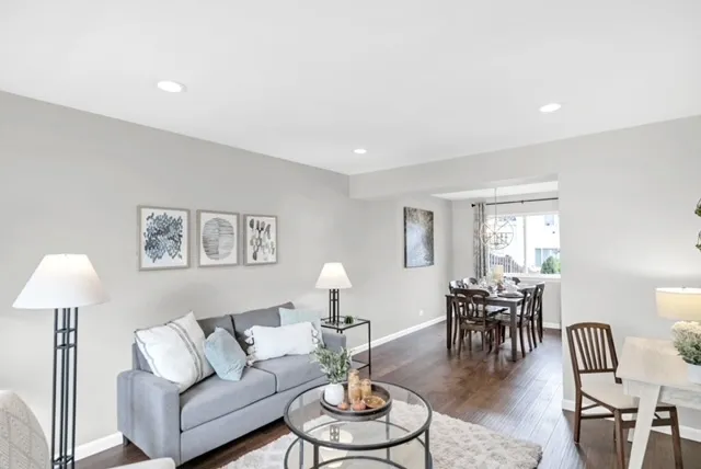 $325,000 | 2321 Meadows Lane, Round Lake Beach, IL 60073