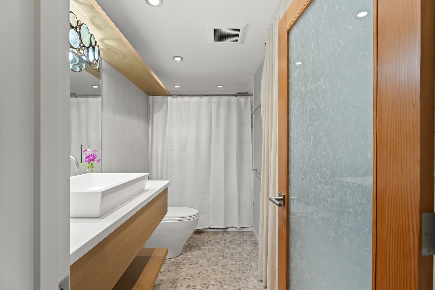 308 S Road Chilmark, MA 02535 - Photo 38 of 41 Bathroom #5
