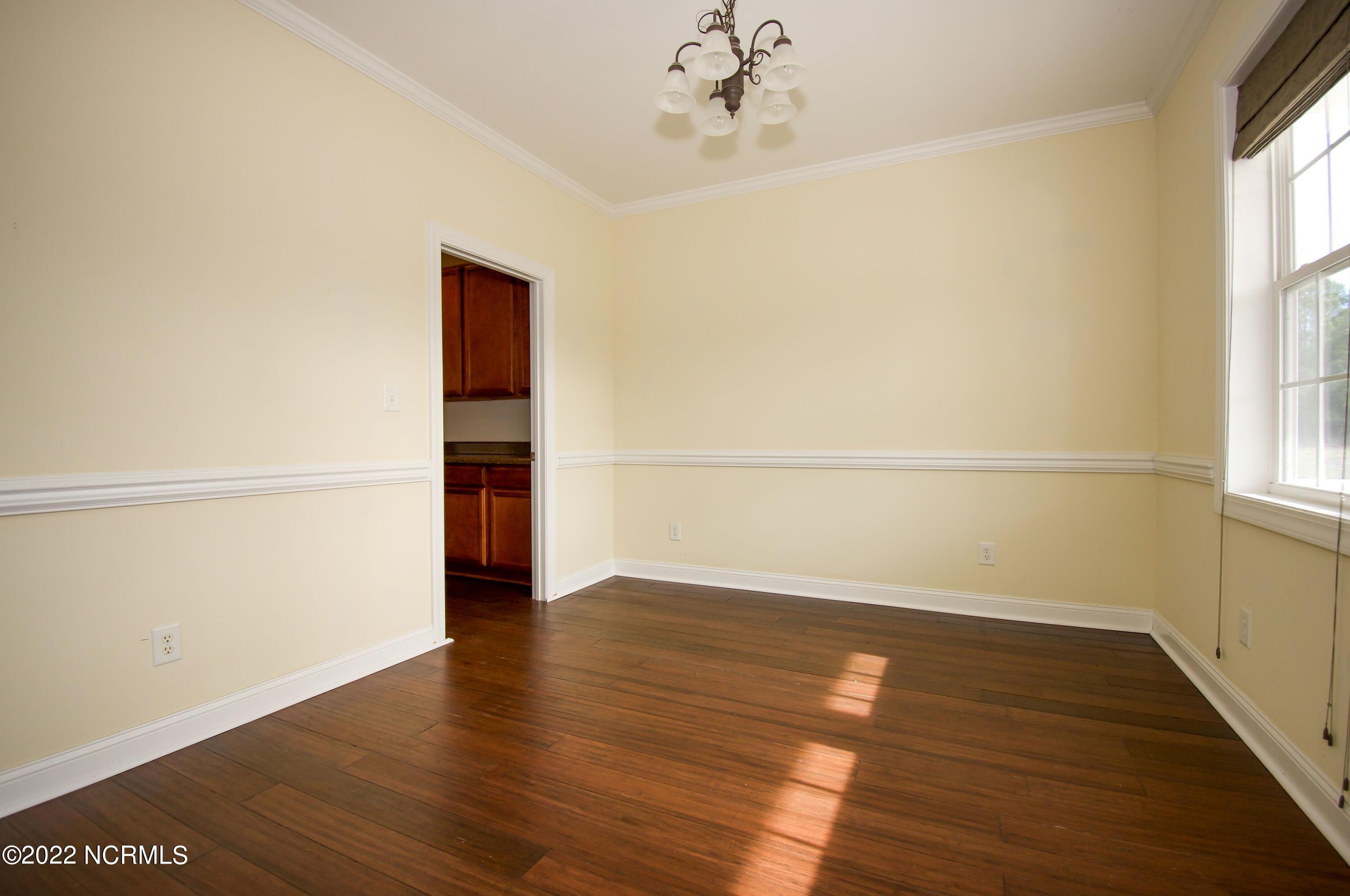 707 Harther Drive Jacksonville, NC 28540 - Photo 11 of 59 Harther 12