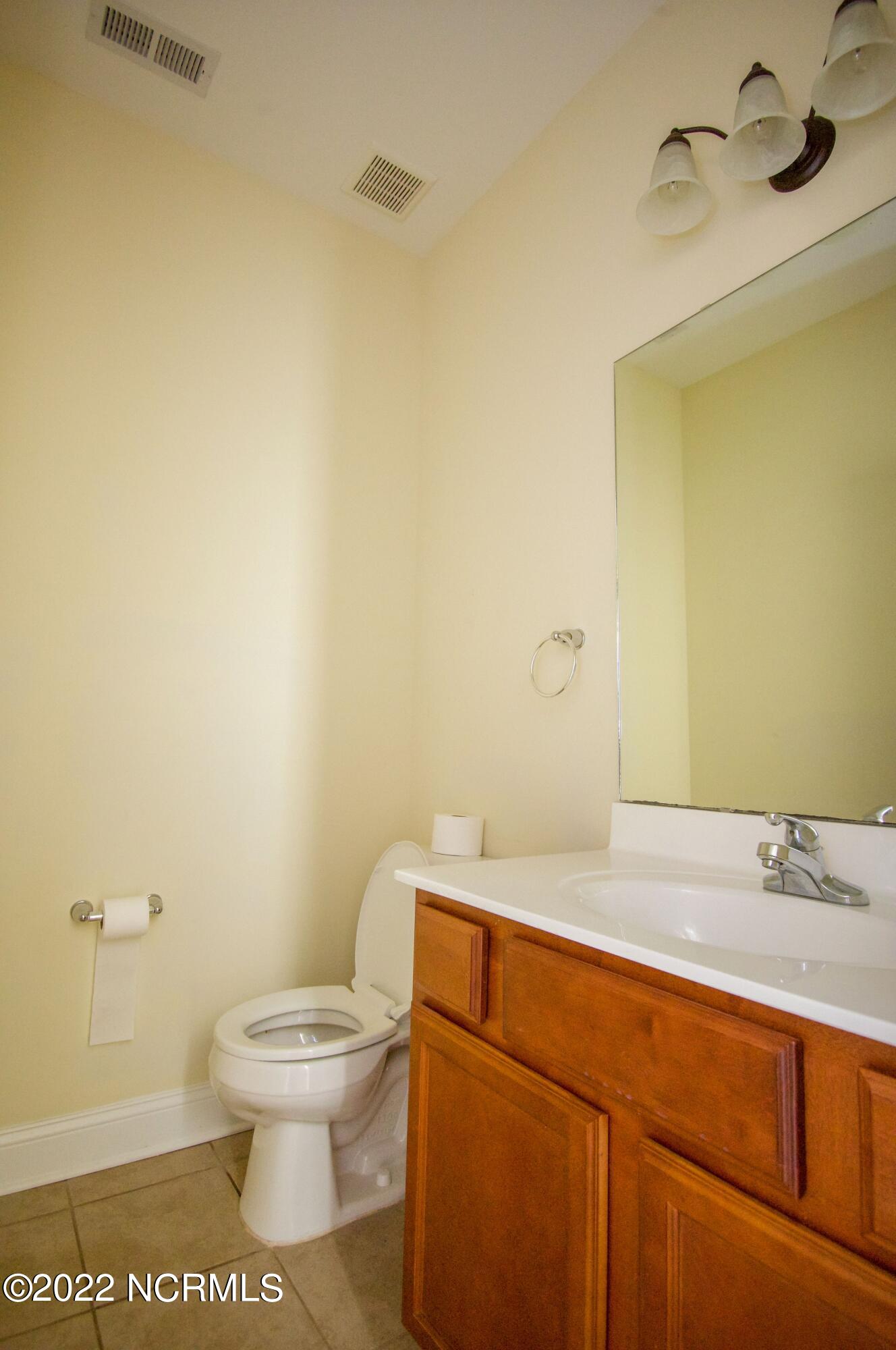 707 Harther Drive Jacksonville, NC 28540 - Photo 14 of 59 Harther 15