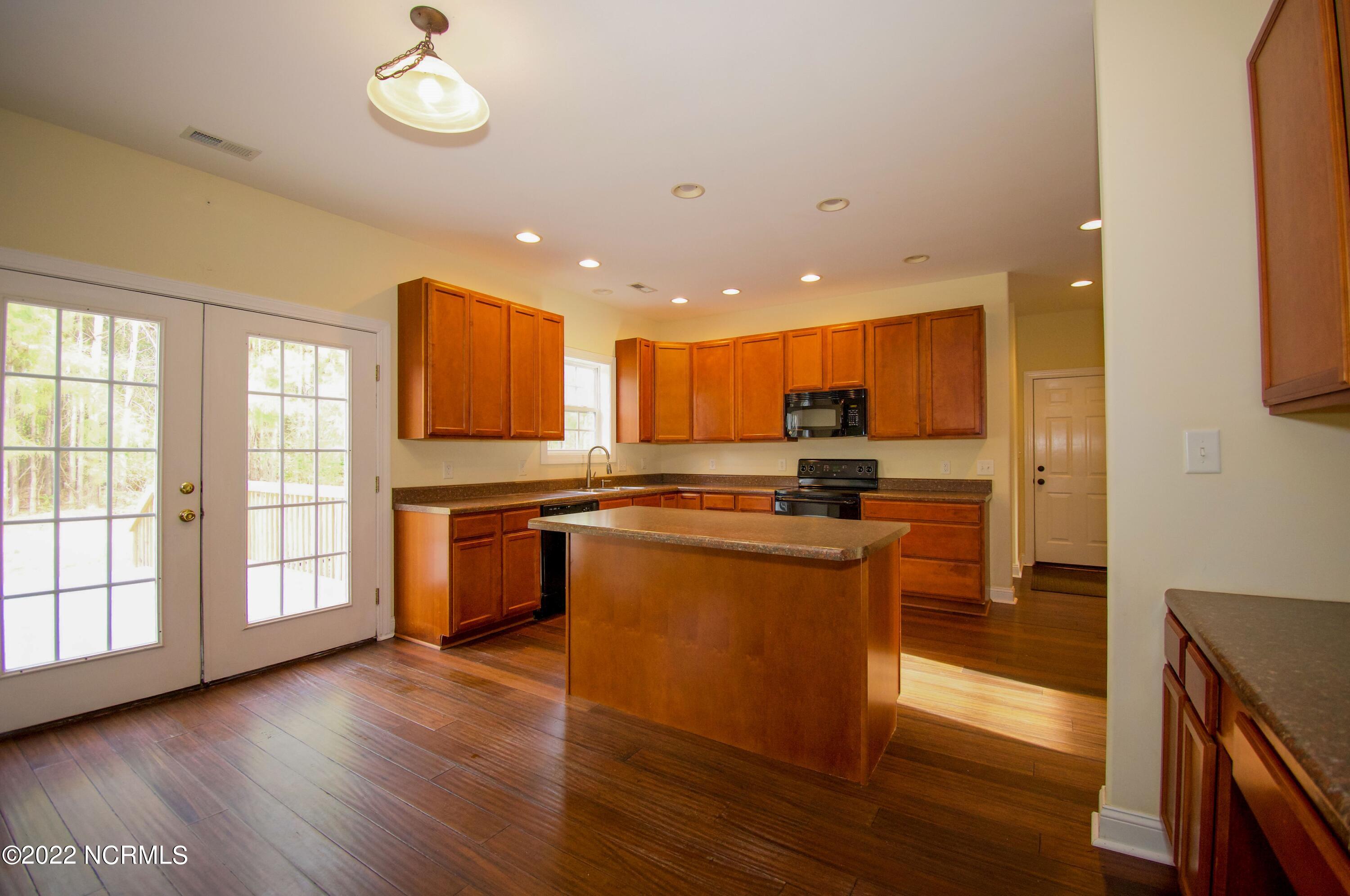 707 Harther Drive Jacksonville, NC 28540 - Photo 22 of 59 Harther 23