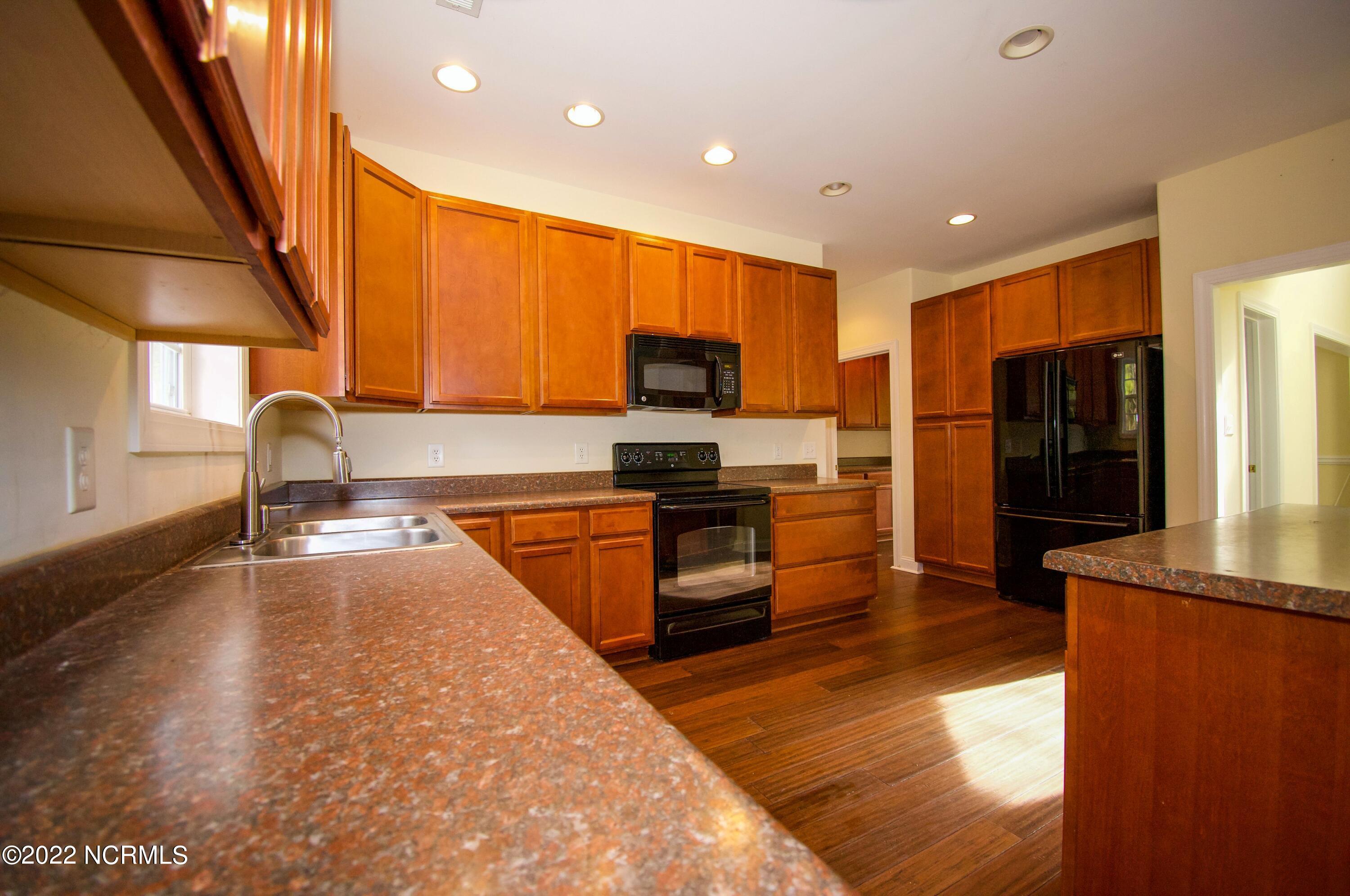 707 Harther Drive Jacksonville, NC 28540 - Photo 23 of 59 Harther 24