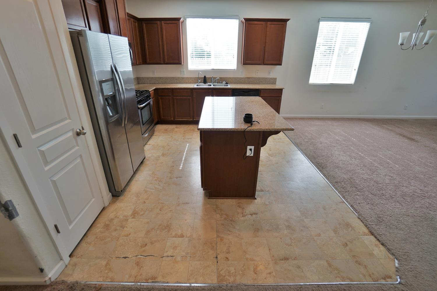 559 Ivory Street Lemoore, CA 93245 - Photo 27 of 59