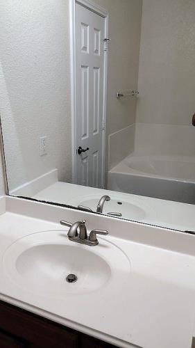 1107 Par Four San Antonio, TX 78221 - Photo 14 of 21