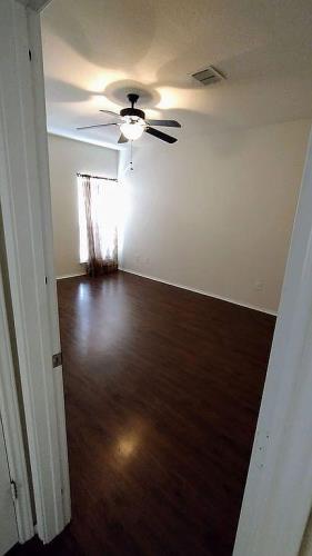 1107 Par Four San Antonio, TX 78221 - Photo 18 of 21