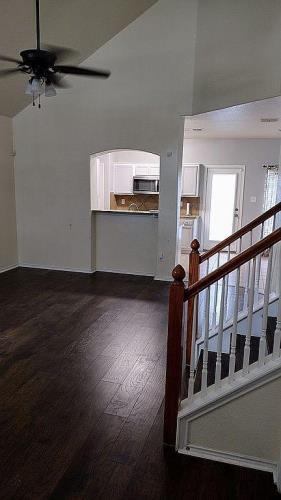 1107 Par Four San Antonio, TX 78221 - Photo 7 of 21