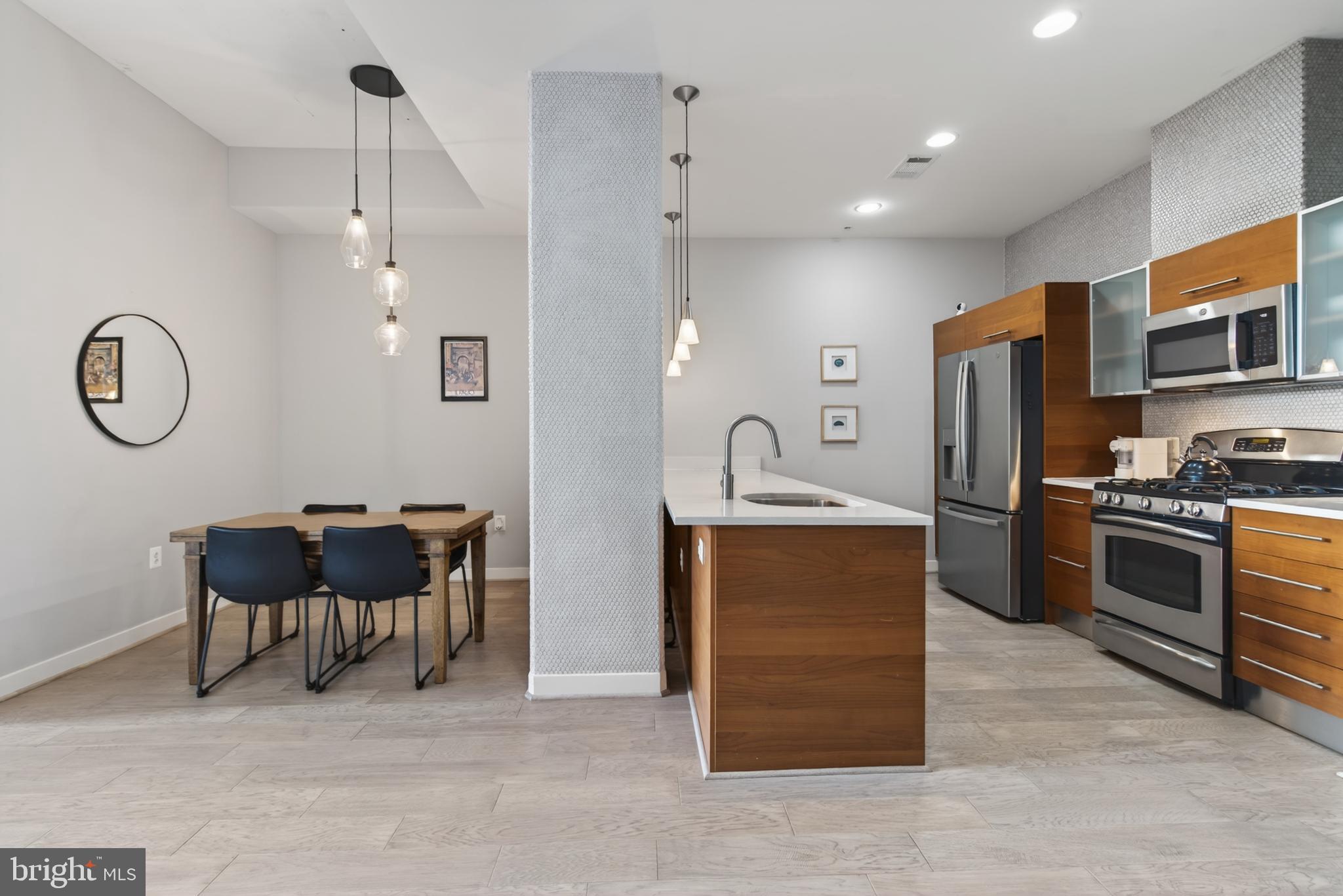 12025 New Dominion Parkway, Unit 304 Reston, VA 20190 - Photo 15 of 43