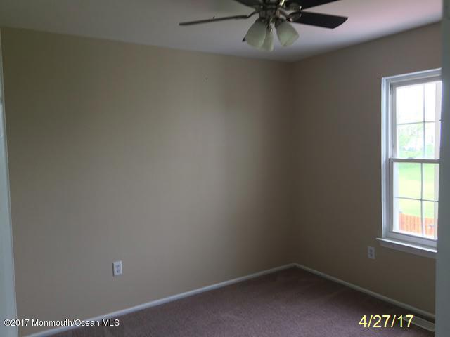 7 Sloop Square Freehold, NJ 07728 - Photo 11 of 17 IMG_2017 dated