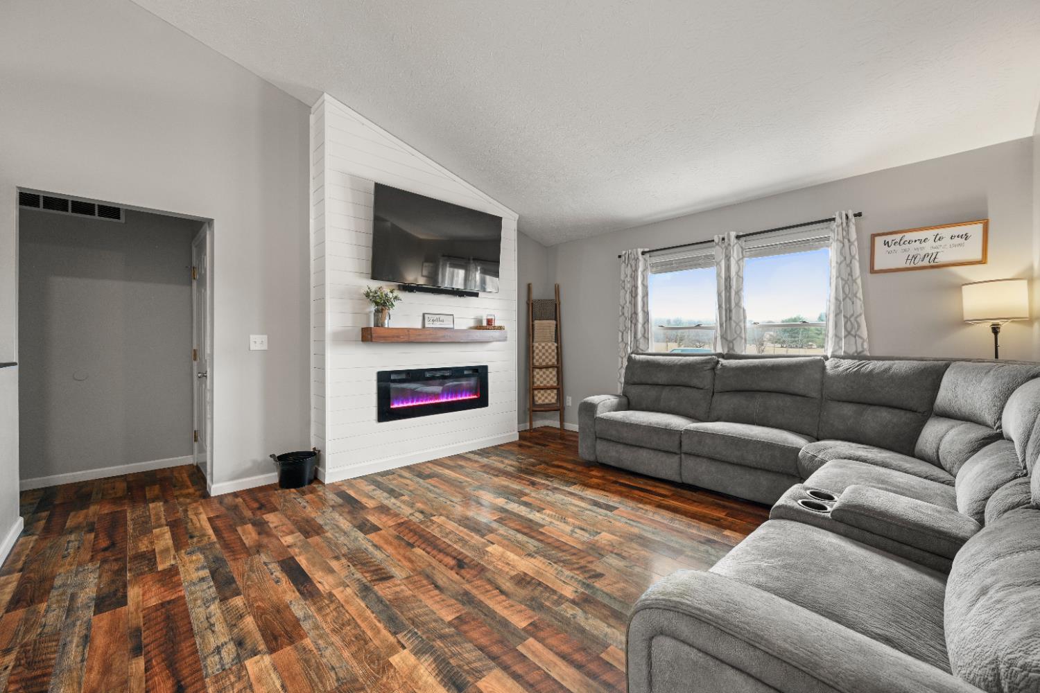 11791 McCrearys Ridge Road Florence, IN 47020 - Photo 7 of 43