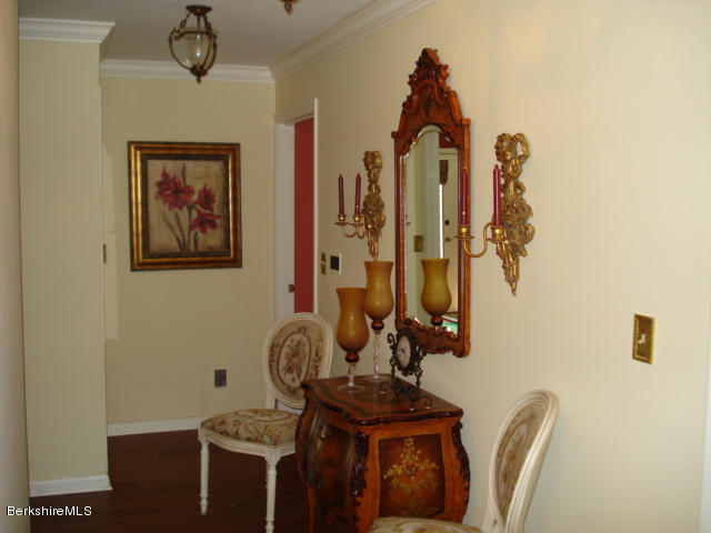 86 Pine Knoll Road Lenox, MA 01240 - Photo 2 of 21 86 Pine Knoll Front Hall Entry 003
