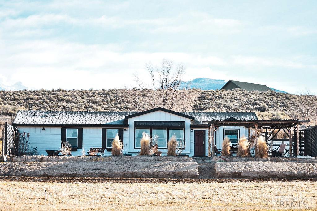 56 Country Living Lane Salmon, ID 83467 - Photo 2 of 44