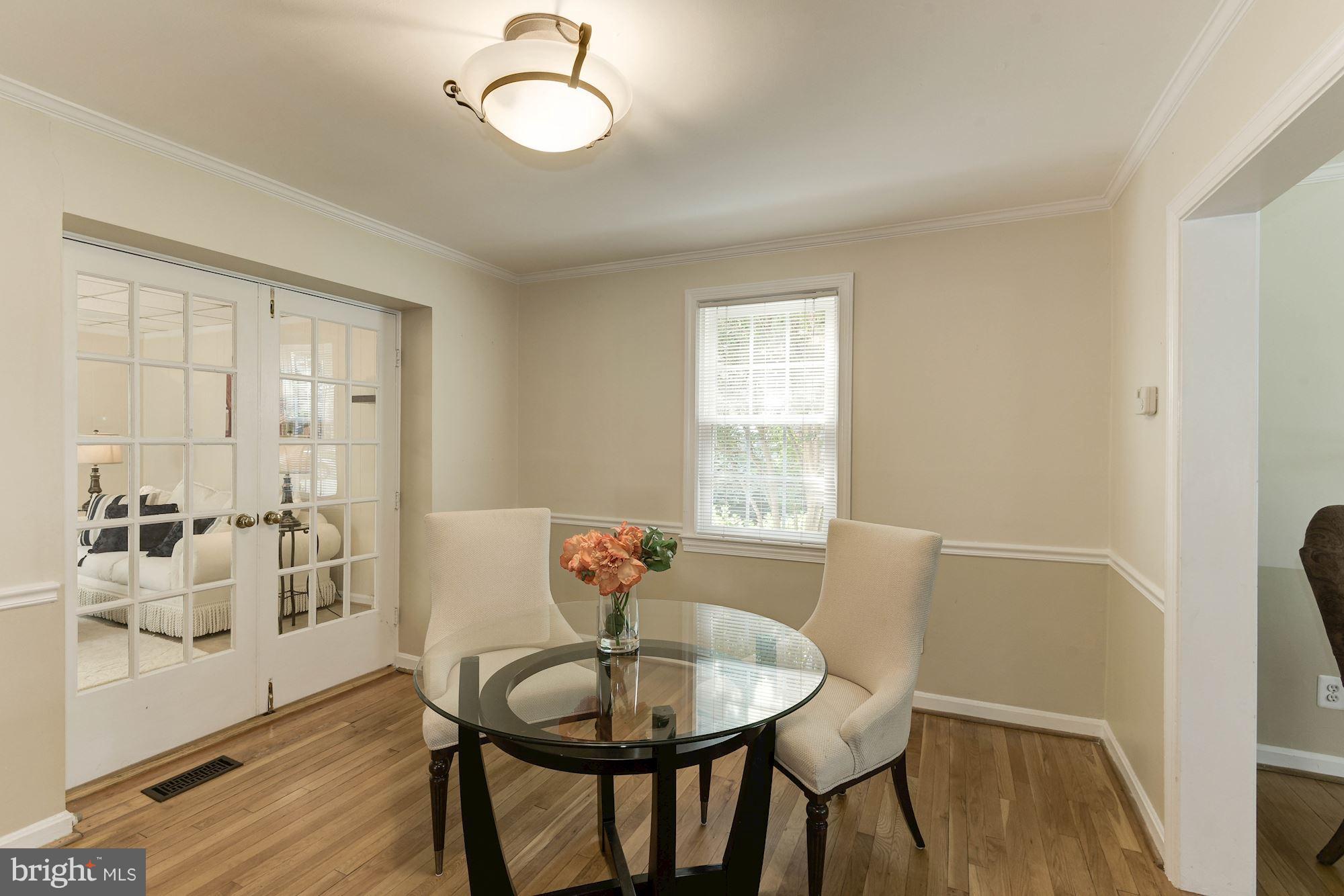 5919 10th Road North Arlington, VA 22205 - Photo 9 of 30 Dining Room