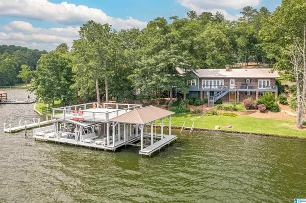 $899,000 | 170 Waites Drive North, Cropwell, AL 35054