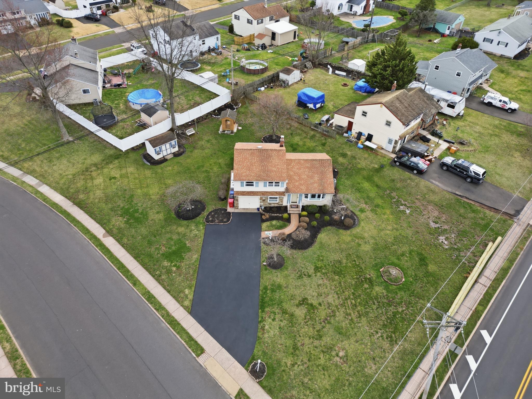 327 South Norristown Road Warminster, PA 18974 - Photo 31 of 32 an aerial view of an pool back yard