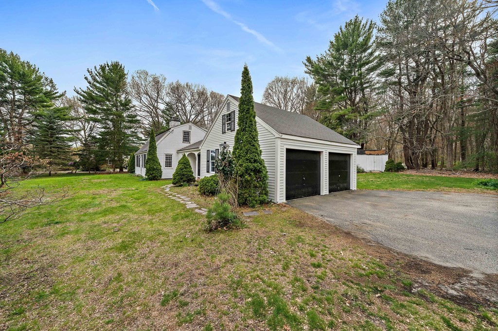 77 Damons Point Road Marshfield, MA 02050 - Photo 3 of 23 Gallery Image 3