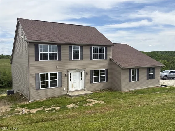 $375,000 | 8943 County Road 39, Bloomingdale, OH 43910