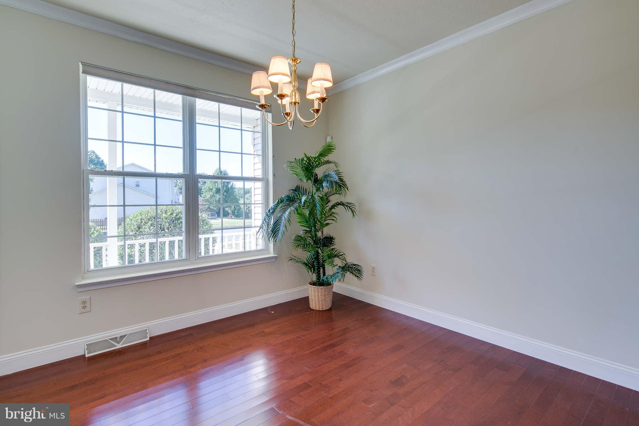 6603 Allen Road Sykesville, MD 21784 - Photo 9 of 30 Dining Room