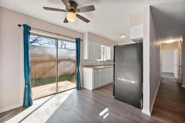 $415,000 | 700 West 3rd Avenue, Corsicana, TX 75110