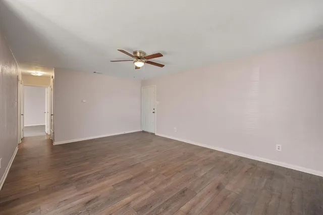 $415,000 | 700 West 3rd Avenue, Corsicana, TX 75110