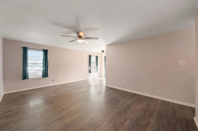 $415,000 | 700 West 3rd Avenue, Corsicana, TX 75110